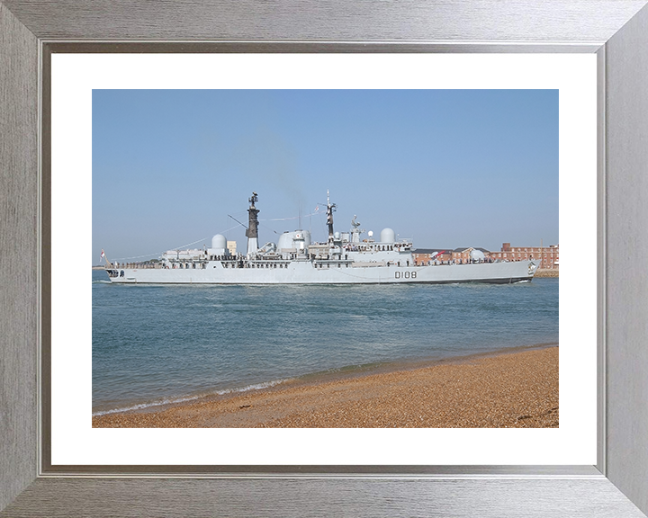 HMS Cardiff (D108) Royal Navy Type 42 Destroyer Paying Off Photo Print Wall Art Decor Posters, Prints, & Visual Artwork Hampshire Prints 10 x 8 Silver Frame Yes