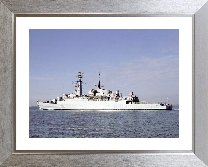 HMS Amazon (F169) Royal Navy Type 21 Frigate Leaving Harbour Photo Print Wall Art Decor Posters, Prints, & Visual Artwork Hampshire Prints 10 x 8 Silver Frame Yes