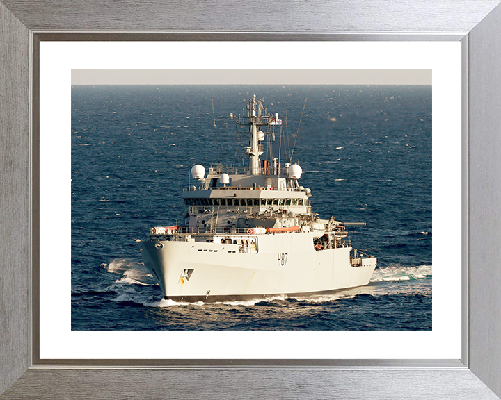 HMS Echo (H87) Royal Navy Echo Class Survey Vessel Underway Photo Print Wall Art Decor Posters, Prints, & Visual Artwork Hampshire Prints 10 x 8 Silver Frame Yes