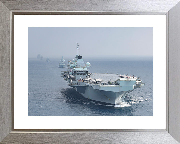 HMS Queen Elizabeth R08 | Photo Print | Framed Print | Queen Elizabeth Class | Aircraft Carrier | Royal Navy Hampshire Prints