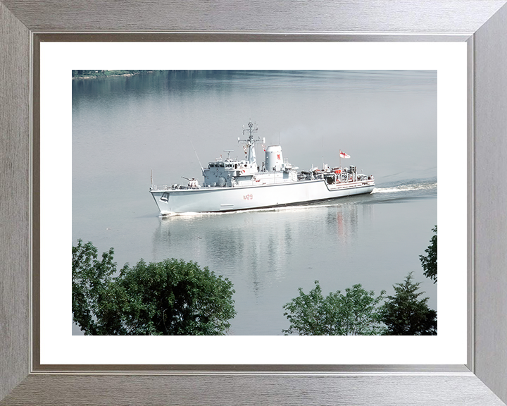 HMS Brecon (M29) Royal Navy Hunt Class Mine Warfare Vessel Entering Harbour Photo Print Wall Art Decor Posters, Prints, & Visual Artwork Hampshire Prints 10 x 8 Silver Frame Yes