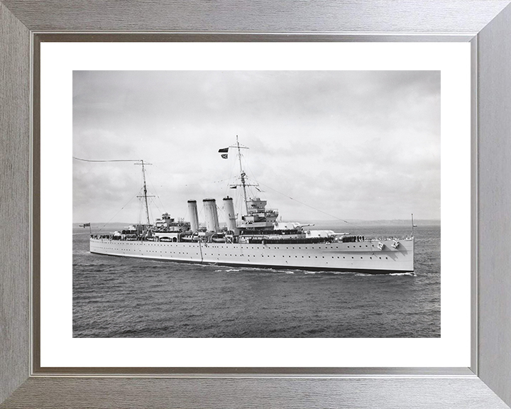 HMS Cornwall (56) Royal Navy County Class Heavy Cruiser Starboard View Photo Print Wall Art Decor Posters, Prints, & Visual Artwork Hampshire Prints 10 x 8 Silver Frame Yes