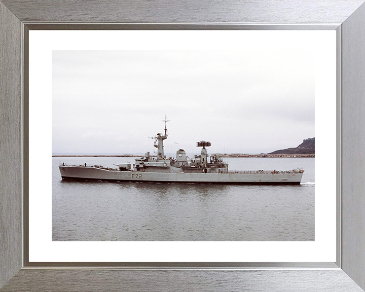 HMS Ariadne (F72) Royal Navy Leander Class Frigate Port Beam View Photo Print Wall Art Decor Posters, Prints, & Visual Artwork Hampshire Prints 10 x 8 Silver Frame Yes