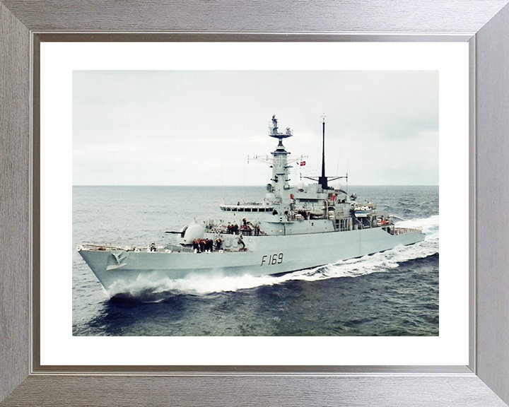 HMS Amazon (F169) Royal Navy Type 21 Frigate Underway Photo Print Wall Art Decor Posters, Prints, & Visual Artwork Hampshire Prints 10 x 8 Silver Frame Yes