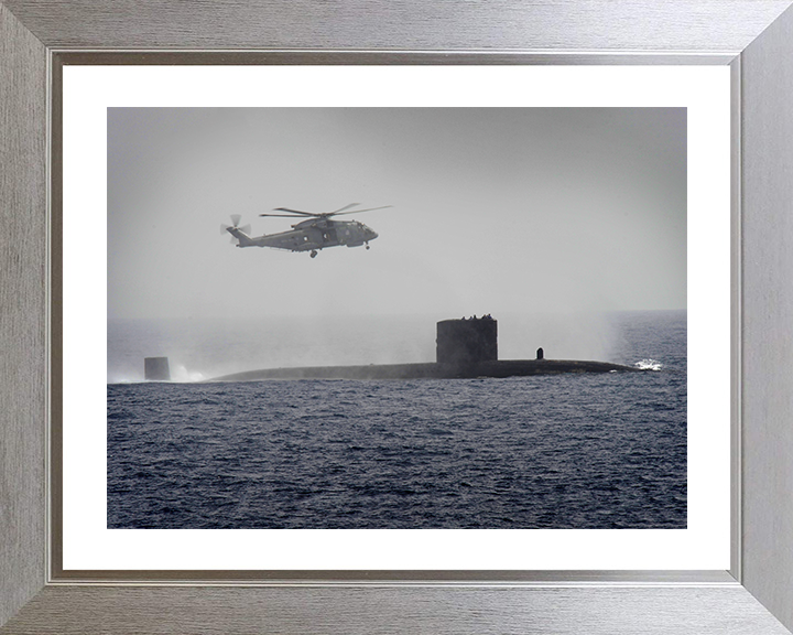 HMS Turbulent (S87) Photo Print - With Merlin - Royal Navy Trafalgar Class Submarine Hampshire Prints 10 x 8 Silver Frame Yes