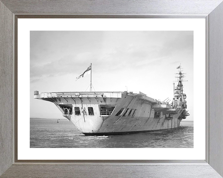 HMS Theseus (R64) Photo Print - Underway 1947 - Royal Navy Colossus Class Aircraft Carrier Hampshire Prints 10 x 8 Silver Frame Yes