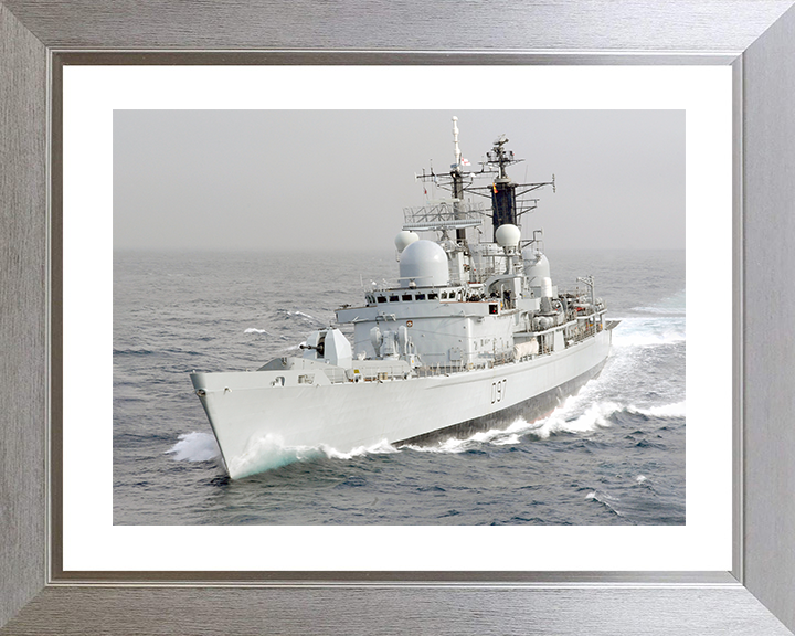 HMS Edinburgh (D97) Royal Navy Type 42 Destroyer At Sea Photo Print Wall Art Decor Posters, Prints, & Visual Artwork Hampshire Prints 10 x 8 Silver Frame Yes