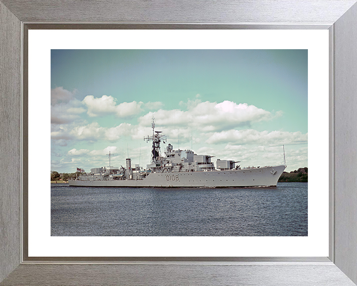 HMS Dainty (D108) Royal Navy Daring Class Destroyer Low Starboard View Photo Print Wall Art Decor Posters, Prints, & Visual Artwork Hampshire Prints 10 x 8 Silver Frame Yes