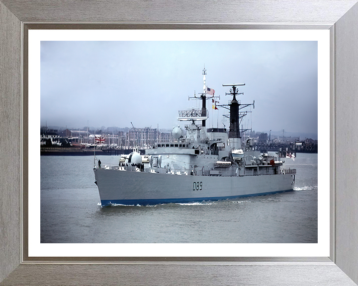 HMS Exeter D89 | Photo Print | Framed Print | Poster | Type 42 | Destroyer | Royal Navy Hampshire Prints