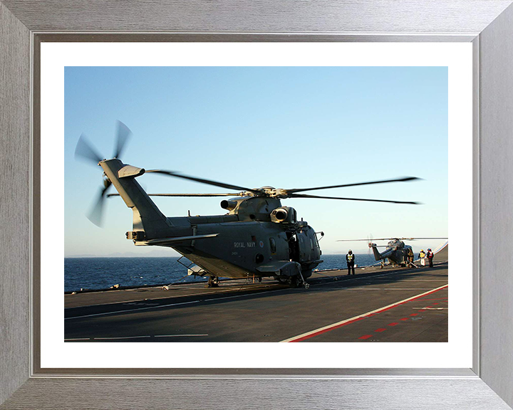 Merlin Helicopter on HMS Illustrious Photo Print - Royal Navy Aircraft Hampshire Prints 10 x 8 Silver Frame Yes