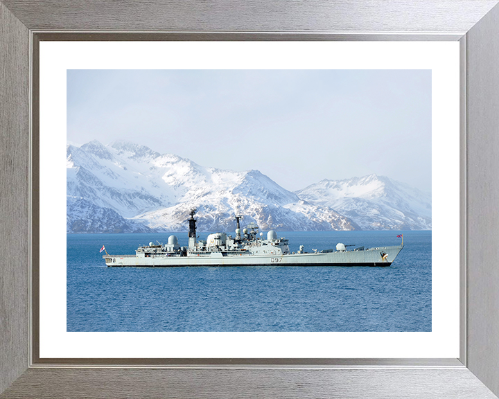 HMS Edinburgh (D97) Photo Print - South Georgia 2011 - Royal Navy Type 42 Destroyer Hampshire Prints 10 x 8 Silver Frame Yes