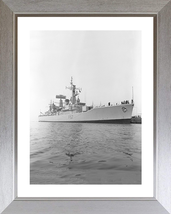 HMS Andromeda (F57) Royal Navy Leander Class Frigate Low Starboard View Photo Print Wall Art Decor Posters, Prints, & Visual Artwork Hampshire Prints 10 x 8 Silver Frame Yes