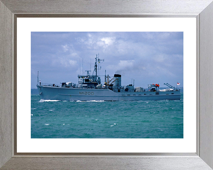 HMS Soberton M1200 | Photo Print | Framed Print | Ton Class | Minesweeper | Royal Navy Hampshire Prints
