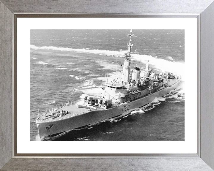 HMS Cleopatra (F28) Royal Navy Leander Class Frigate Starboard Turn Photo Print Wall Art Decor Posters, Prints, & Visual Artwork Hampshire Prints 10 x 8 Silver Frame Yes