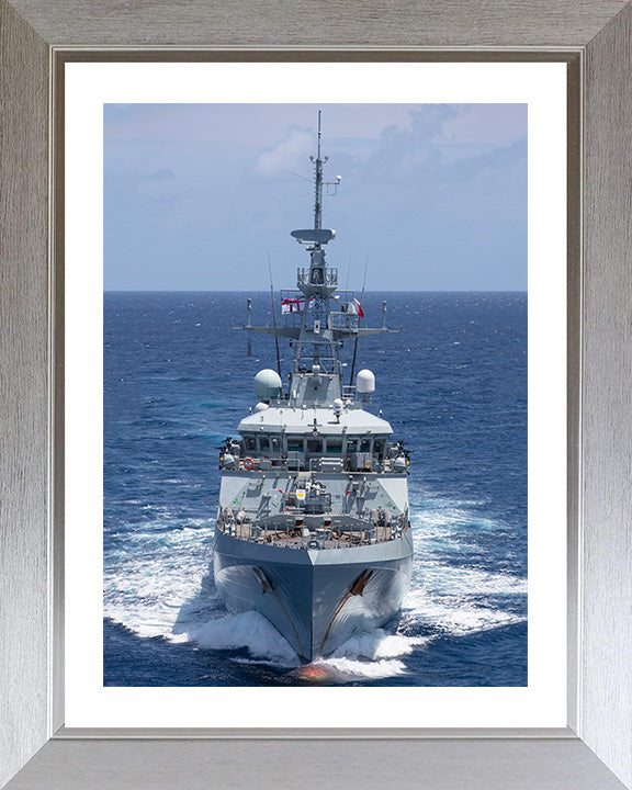 HMS Medway P223 | Photo Print | Framed Print | River Class | Patrol Vessel | Royal Navy Hampshire Prints