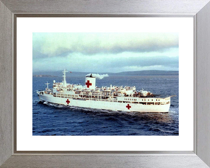 SS Uganda | Photo Print | Framed Print | Poster | Hospital Ship | Royal Navy Hampshire Prints