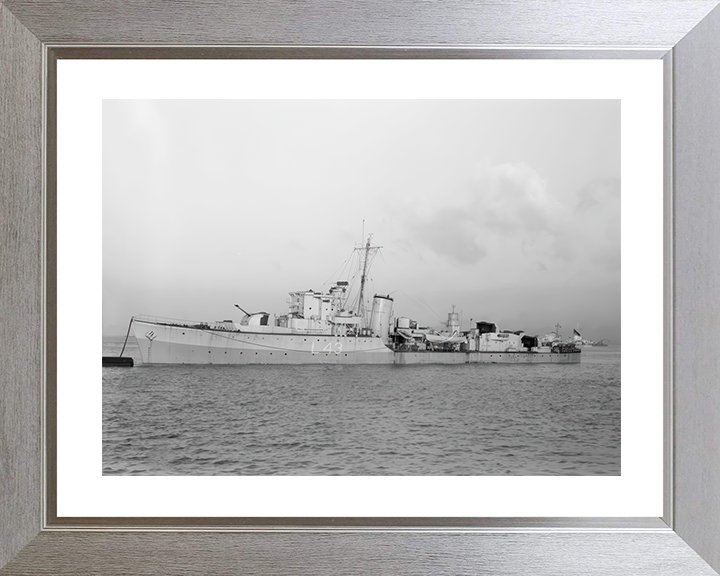 HMS Blackmore (L43) Royal Navy Hunt Class Destroyer At A Buoy Photo Print Wall Art Decor Posters, Prints, & Visual Artwork Hampshire Prints 10 x 8 Silver Frame Yes
