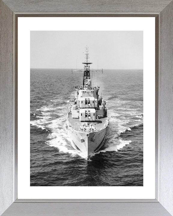 HMS Diamond (D35) Royal Navy Daring Class Destroyer At Sea 1961 Photo Print Wall Art Decor Posters, Prints, & Visual Artwork Hampshire Prints 10 x 8 Silver Frame Yes