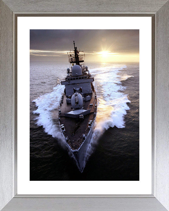 HMS Southampton (D90) Photo Print - High Bow View at Sunset - Royal Navy Type 42 Destroyer Hampshire Prints 10 x 8 Silver Frame Yes