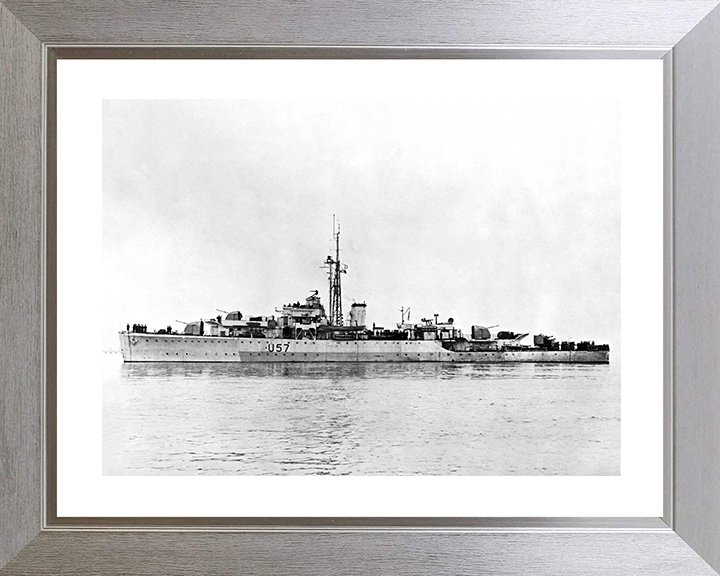 HMS Black Swan U57 (L57) Royal Navy Black Swan Class Sloop Port Beam Photo Print Wall Art Decor Posters, Prints, & Visual Artwork Hampshire Prints 10 x 8 Silver Frame Yes