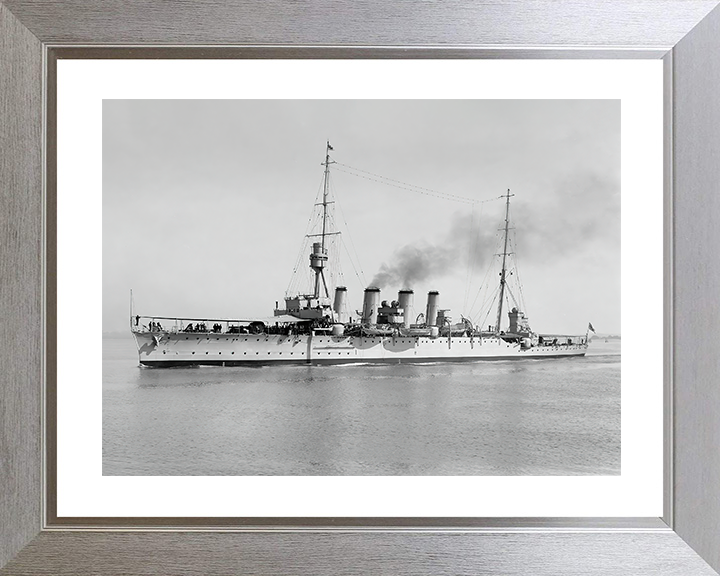 HMS Chatham (1911) Royal Navy Town Class light Cruiser Port Side View Photo Print Wall Art Decor Posters, Prints, & Visual Artwork Hampshire Prints 10 x 8 Silver Frame Yes