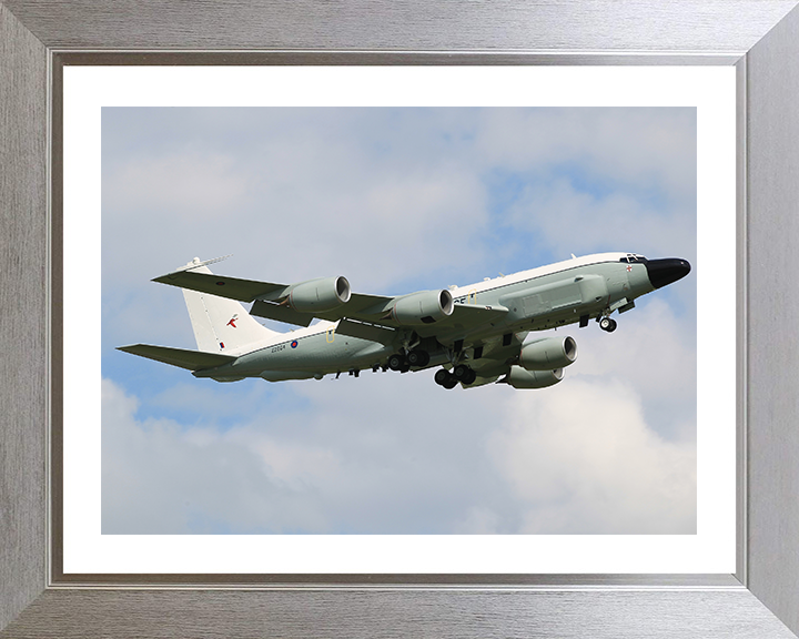RAF Rivet Joint RC-135W Photo Print - Royal Air Force Aircraft Hampshire Prints 10 x 8 Silver Frame Yes
