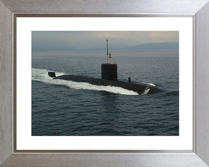 HMS Splendid S106 Royal Navy Swiftsure class Submarine Photo Print or Framed Print - Hampshire Prints