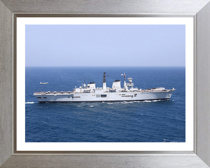 HMS Invincible R05 Royal Navy Invincible Class aircraft carrier Photo Print or Framed Print - Hampshire Prints