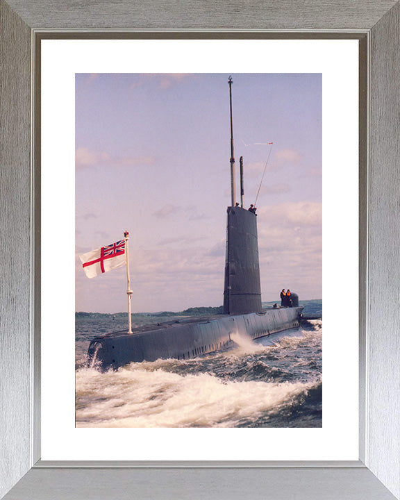 HMS Onyx (S21) Photo Print - Underway - Royal Navy Oberon Class Submarine Hampshire Prints 10 x 8 Silver Frame Yes