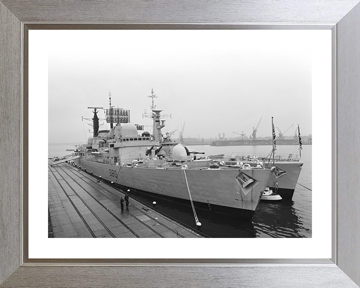HMS Sheffield (D80) Photo Print - Amsterdam 1975 - Royal Navy Type 42 Destroyer Hampshire Prints 10 x 8 Silver Frame Yes