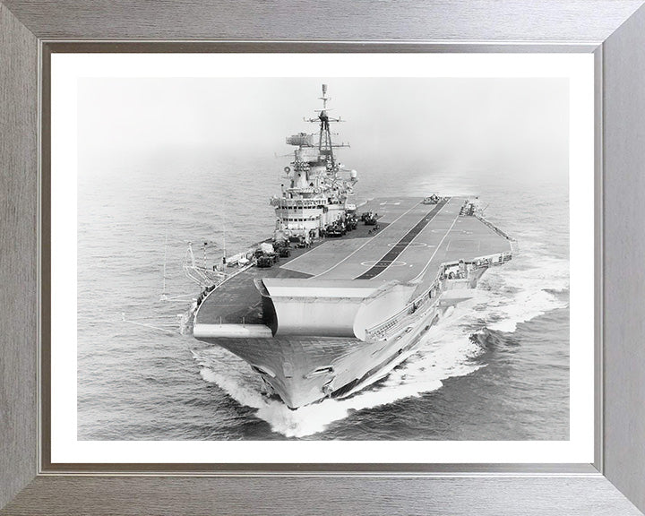 HMS Hermes R12 | Photo Print | Framed Print | Centaur Class | Aircraft Carrier | Royal Navy Hampshire Prints