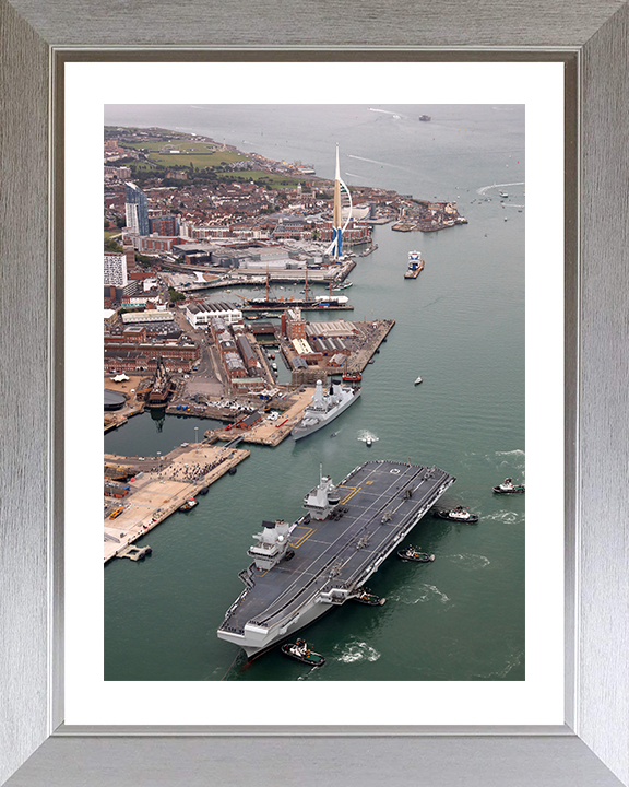 HMS Queen Elizabeth (R08) Photo Print - Portsmouth 2017 - Royal Navy Queen Elizabeth Class Aircraft Carrier Hampshire Prints 10 x 8 Silver Frame Yes
