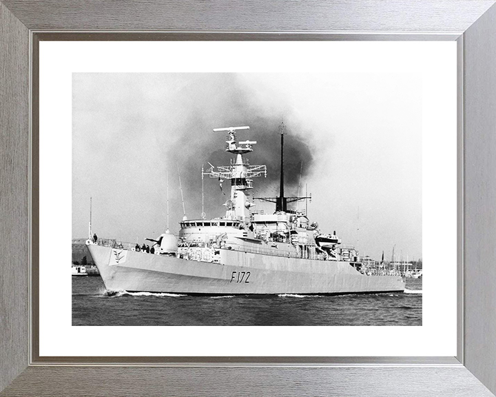 HMS Ambuscade (F172) Royal Navy Type 21 Frigate Leaving Portsmouth Photo Print Wall Art Decor Posters, Prints, & Visual Artwork Hampshire Prints 10 x 8 Silver Frame Yes