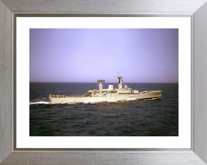 HMS Dido (F104) Royal Navy Leander Class Frigate Underway Starboard Beam View Photo Print Wall Art Decor Posters, Prints, & Visual Artwork Hampshire Prints 10 x 8 Silver Frame Yes