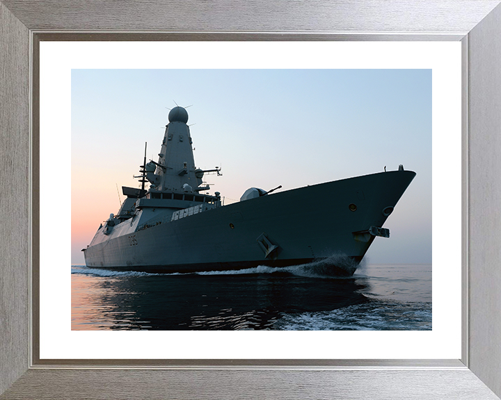 HMS Dragon (D35) Royal Navy Type 45 Destroyer Operation Kipion 2013 Photo Print Wall Art Decor Posters, Prints, & Visual Artwork Hampshire Prints 10 x 8 Silver Frame Yes