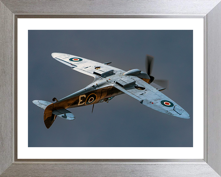 RAF Supermarine Spitfire in flight Photo Print - Royal Air Force Aircraft Hampshire Prints 10 x 8 Silver Frame Yes