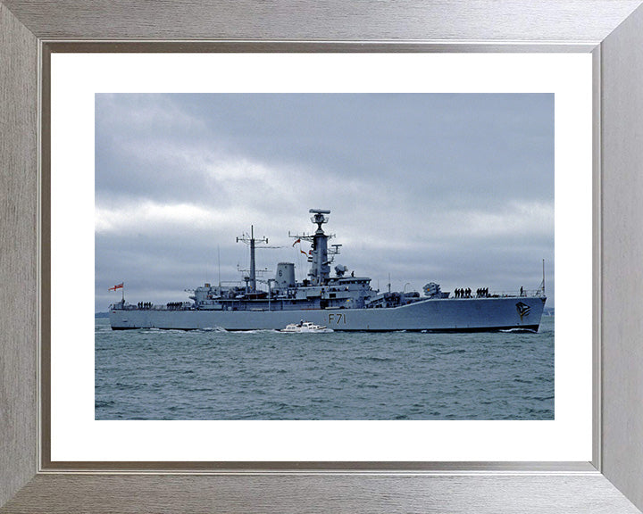HMS Scylla F71 | Photo Print | Framed Print | Leander Class | Frigate | Royal Navy Hampshire Prints