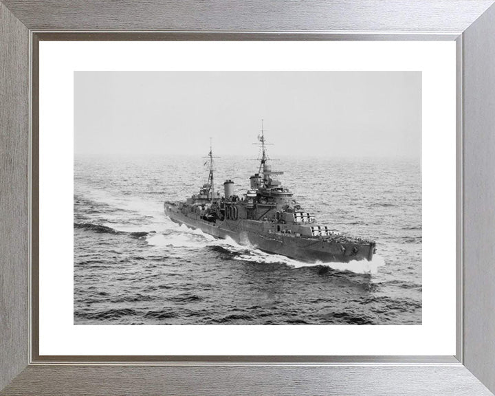 HMS Manchester (15) Royal Navy Town class light cruiser Photo Print or Framed Print - Hampshire Prints