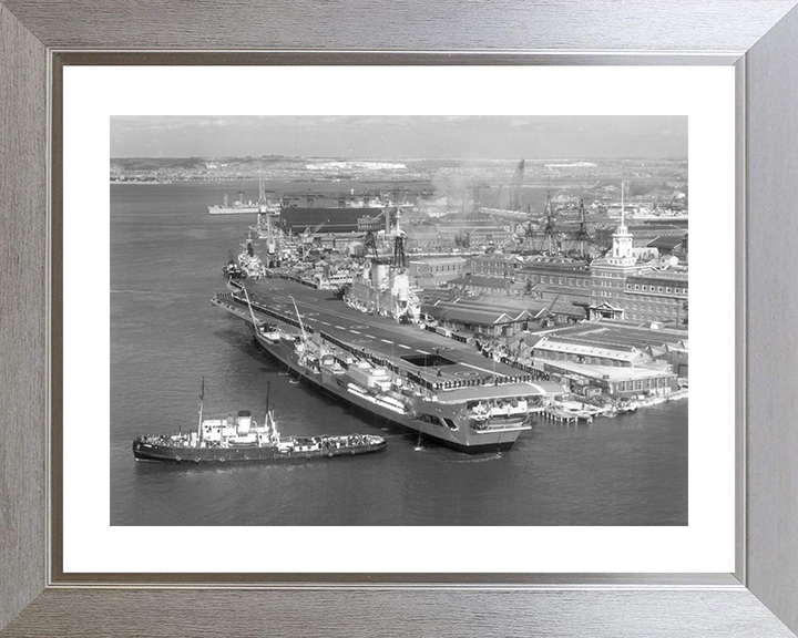 HMS Eagle (R05) Photo Print - Portsmouth 1964 - Royal Navy Audacious Class Aircraft Carrier Hampshire Prints 10 x 8 Silver Frame Yes