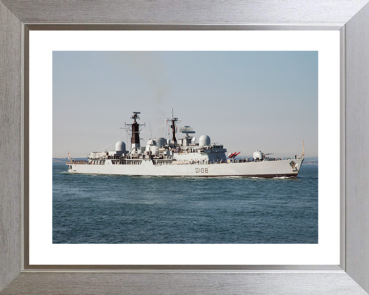 HMS Cardiff (D108) Royal Navy Type 42 Destroyer Entering Harbour Paying off Photo Print Wall Art Decor Posters, Prints, & Visual Artwork Hampshire Prints 10 x 8 Silver Frame Yes