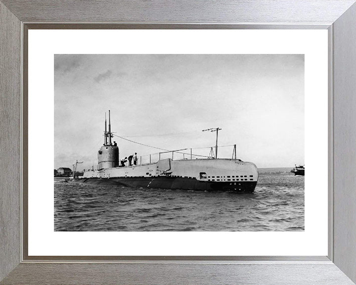 HMS Seahorse (98S) Photo Print - Starboard View - Royal Navy S Class Submarine Hampshire Prints 10 x 8 Silver Frame Yes