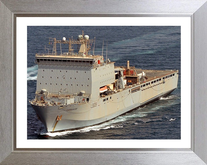 RFA Cardigan Bay L3009 | Photo Print | Framed Print | Bay Class | Auxiliary Dock | Royal Fleet Auxiliary Hampshire Prints