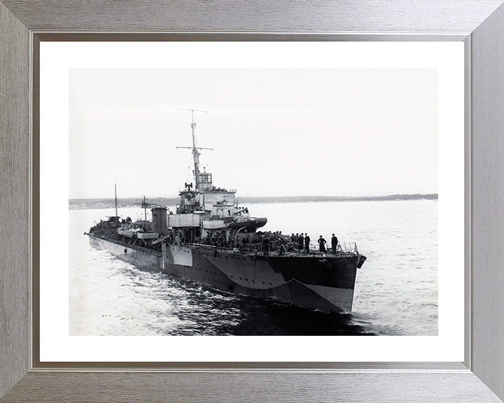 HMS Malcolm D19 | Photo Print | Framed Print | Admiral Class | Destroyer | Royal Navy Hampshire Prints