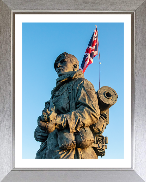 Royal Marines Commando Yomper Statue Portsmouth Photo Print Hampshire Prints 10 x 8 Silver Frame Yes
