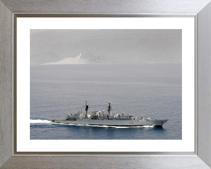 HMS Cumberland (F85) Royal Navy Type 22 Frigate At Speed Photo Print Wall Art Decor Posters, Prints, & Visual Artwork Hampshire Prints 10 x 8 Silver Frame Yes