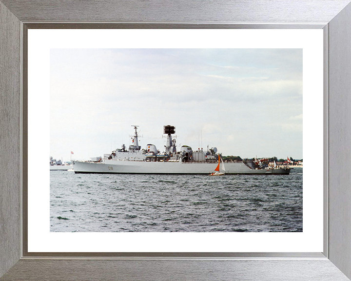 HMS Antrim (D18) Royal Navy County Class Destroyer At Anchor Photo Print Wall Art Decor Posters, Prints, & Visual Artwork Hampshire Prints 10 x 8 Silver Frame Yes