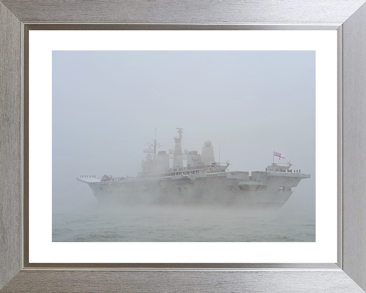 HMS Ark Royal (R07) Royal Navy Invincible Class Aircraft Carrier With Paying Off Pennant Photo Print Wall Art Decor Posters, Prints, & Visual Artwork Hampshire Prints 10 x 8 Silver Frame Yes