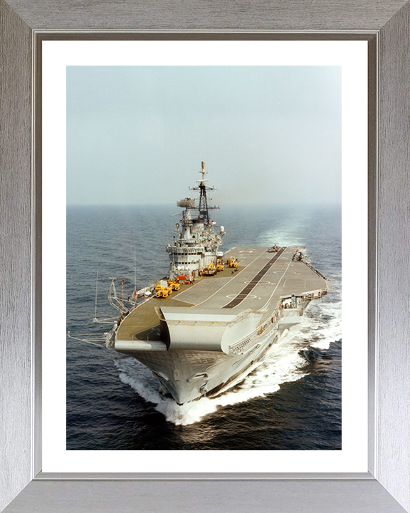 HMS Hermes R12 | Photo Print | Framed Print | Centaur Class | Aircraft Carrier | Royal Navy Hampshire Prints