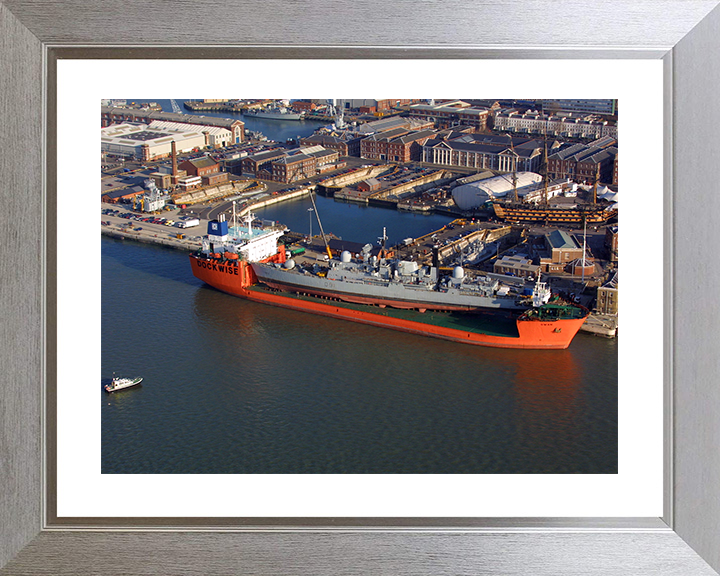 HMS Nottingham (D91) Photo Print - On The Barge MV Swan - Royal Navy Type 42 Destroyer Hampshire Prints 10 x 8 Silver Frame Yes