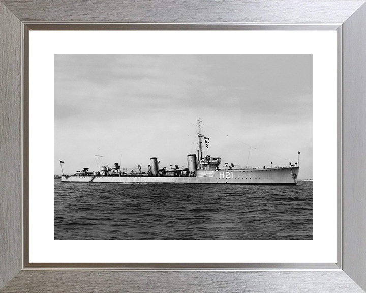 HMS Scimitar (H21) Photo Print - At Anchor 1935 - Royal Navy S Class Destroyer Posters, Prints, & Visual Artwork Hampshire Prints 10 x 8 Silver Frame Yes